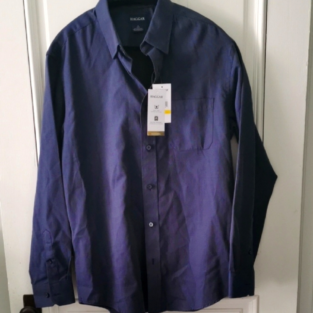 NWT Haggar mens dress button down shirt, navy blue. Oxford, preppy. Size Medium
